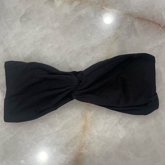 Alo Yoga Alosoft Black Headband - Picture 4 of 4